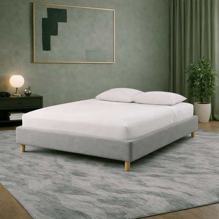 Cosy - Lit sans tête de lit cadre de lit en tissu Gris clair