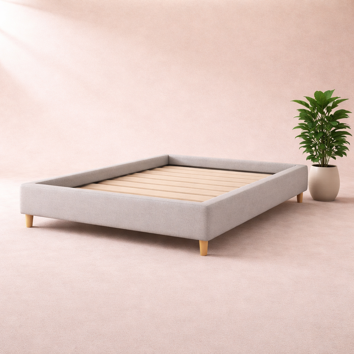 Cosy - Lit sans tête de lit cadre de lit en tissu Gris clair